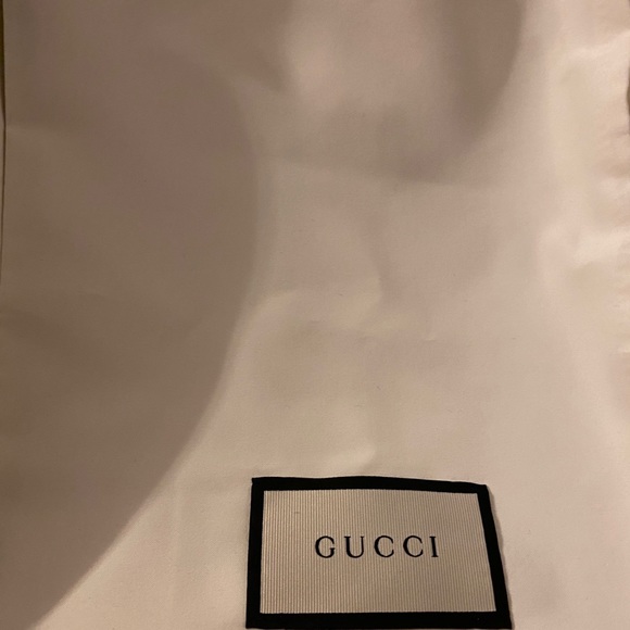 *SOLD* Authentic Gucci Velvet Red and Navy Sneakers - Picture 8 of 11